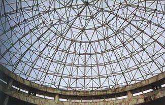 黄浦铝镁锰板屋面网架在设计时要注意哪些细节